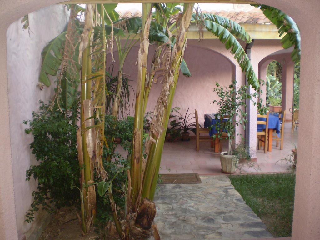 קסטיאדס Hotel S'Obreschida מראה חיצוני תמונה